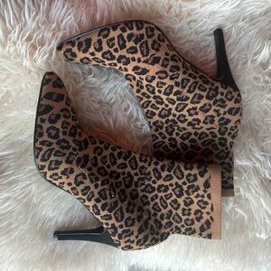 Mia Lepord stretch boot brand new